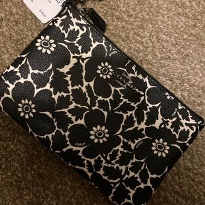 Coach wristlet NWT